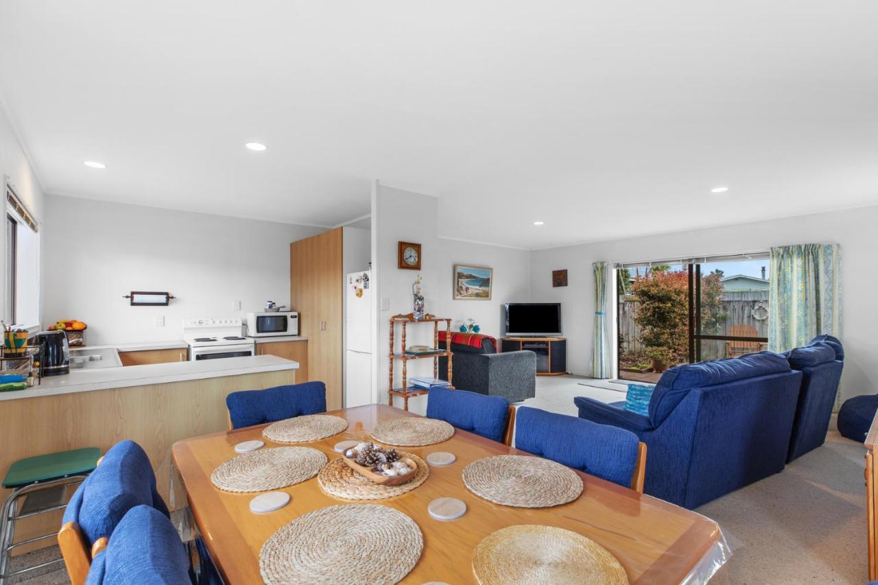 Riviera Casa - Mount Maunganui Holiday Home ภายนอก รูปภาพ