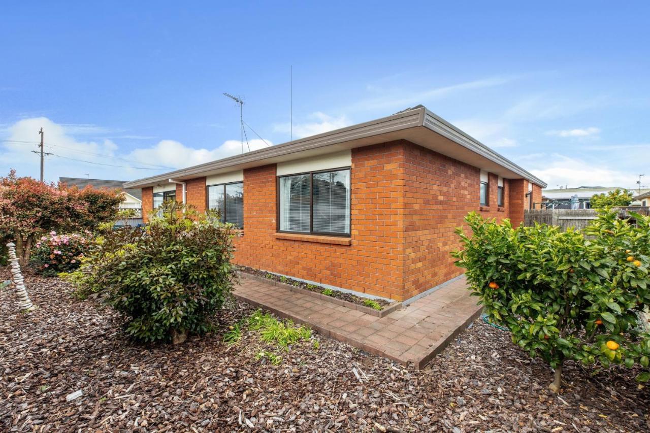 Riviera Casa - Mount Maunganui Holiday Home ภายนอก รูปภาพ