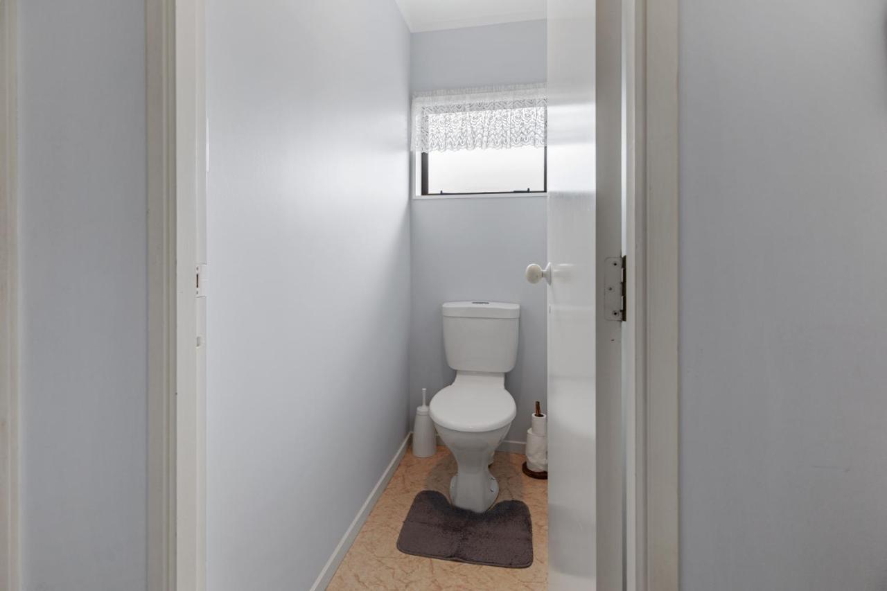 Riviera Casa - Mount Maunganui Holiday Home ภายนอก รูปภาพ